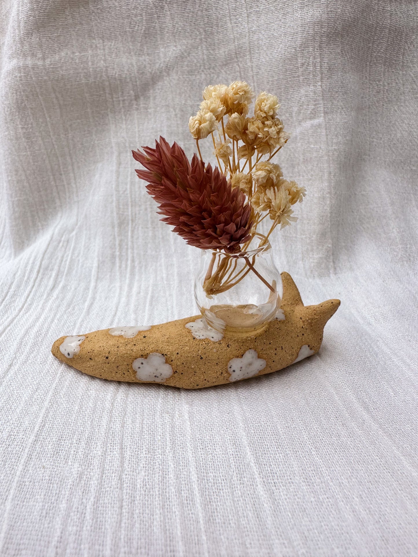 Floral snail bud vase